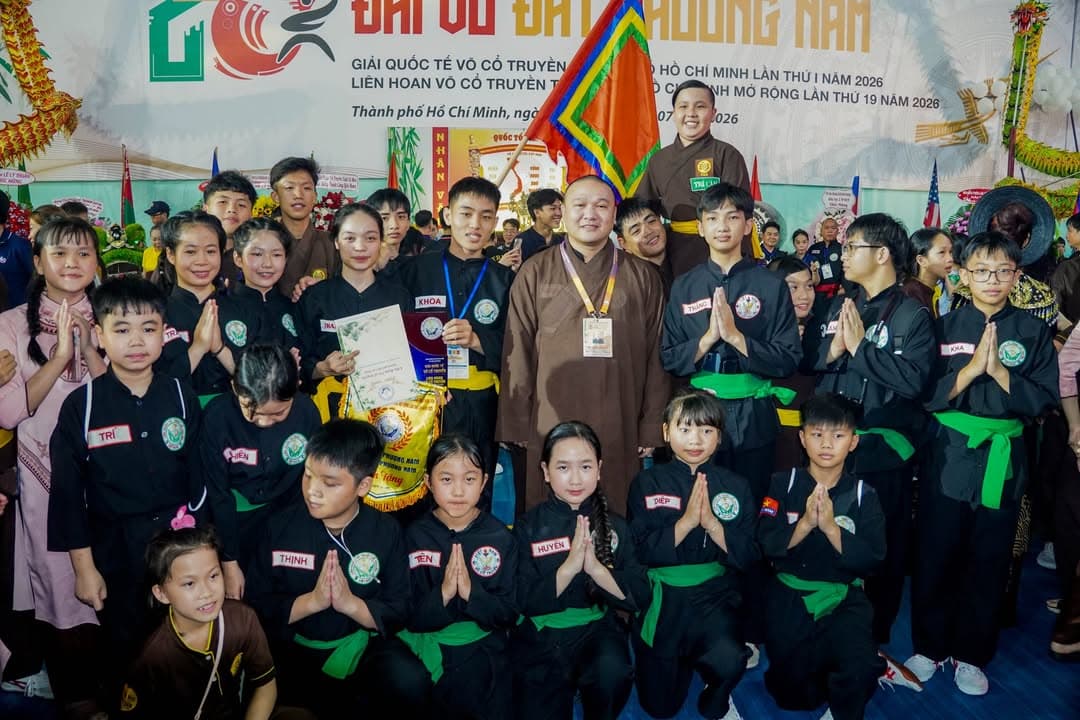 Xin lưu giữ những kỉ niệm tại đêm khai mạc Võ Việt Đất Phương Nam tại nơi đây — hình 22
