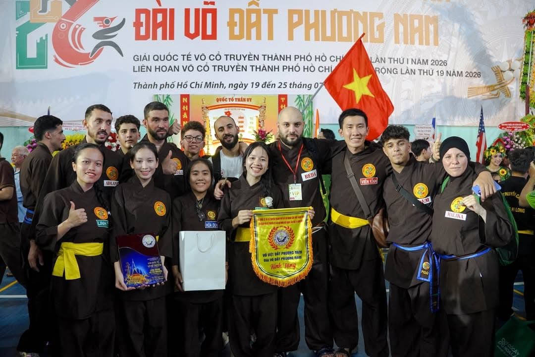 Xin lưu giữ những kỉ niệm tại đêm khai mạc Võ Việt Đất Phương Nam tại nơi đây — hình 28