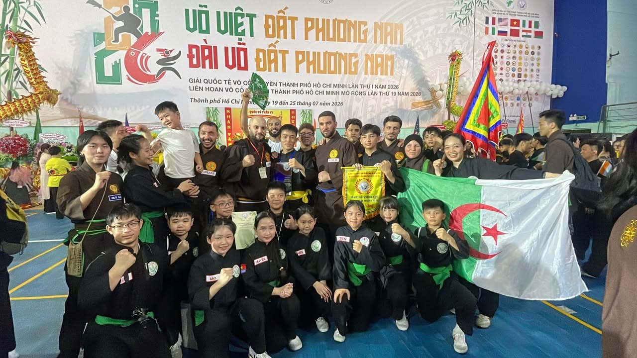 Xin lưu giữ những kỉ niệm tại đêm khai mạc Võ Việt Đất Phương Nam tại nơi đây — hình 43
