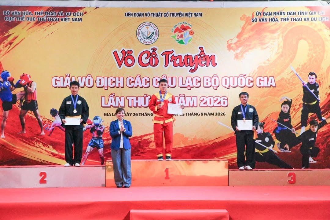 NHỮNG VÌ SAO TINH TÚ LUÔN LỰA CHỌN MÀN ĐÊM ĐỂ TOẢ SÁNG — hình 5