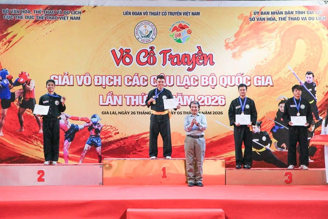 NHỮNG VÌ SAO TINH TÚ LUÔN LỰA CHỌN MÀN ĐÊM ĐỂ TOẢ SÁNG — hình 19