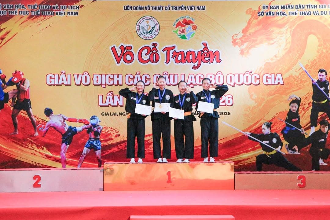 NHỮNG VÌ SAO TINH TÚ LUÔN LỰA CHỌN MÀN ĐÊM ĐỂ TOẢ SÁNG — hình 27