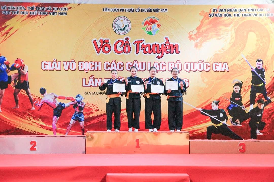 NHỮNG VÌ SAO TINH TÚ LUÔN LỰA CHỌN MÀN ĐÊM ĐỂ TOẢ SÁNG — hình 31