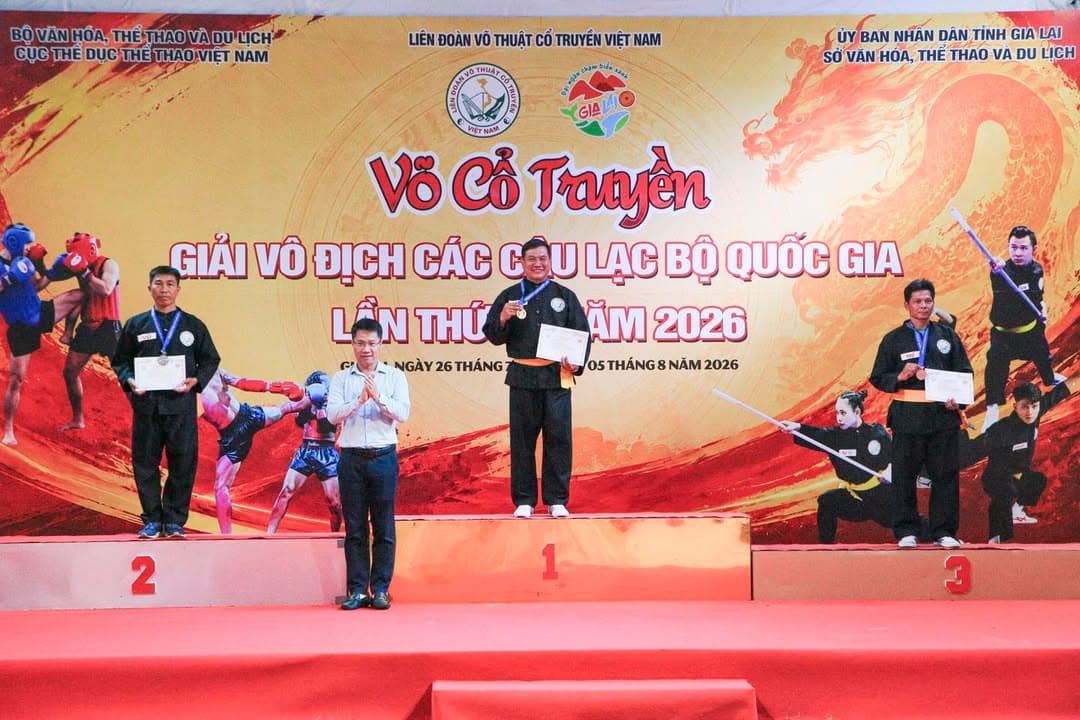 NHỮNG VÌ SAO TINH TÚ LUÔN LỰA CHỌN MÀN ĐÊM ĐỂ TOẢ SÁNG — hình 35