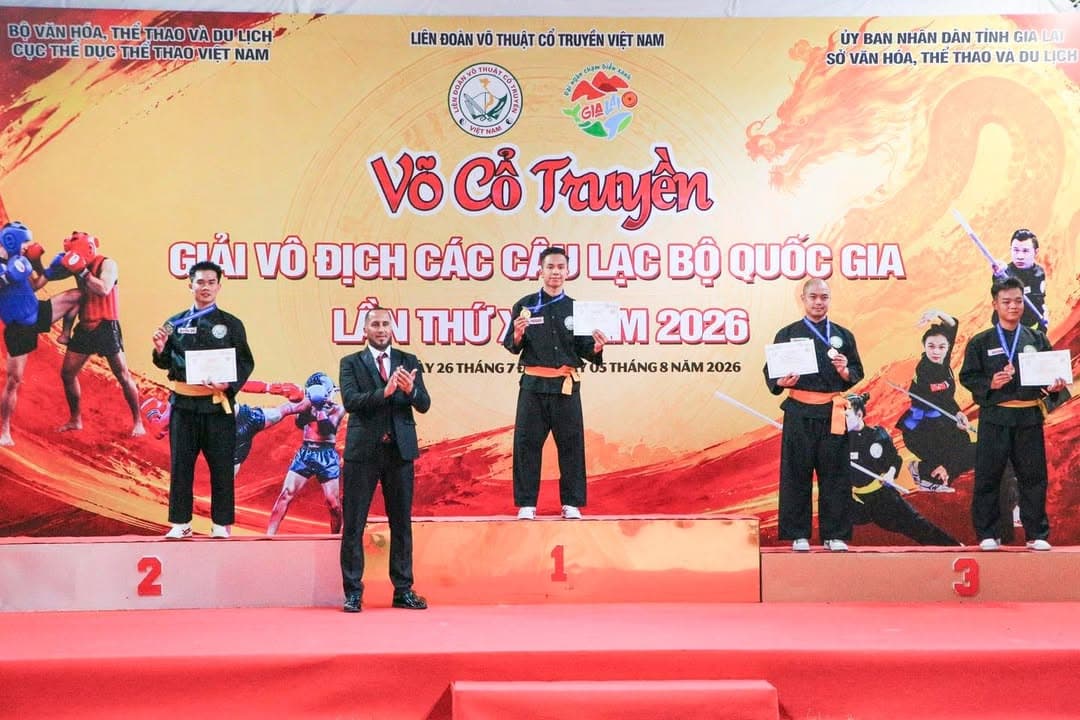 NHỮNG VÌ SAO TINH TÚ LUÔN LỰA CHỌN MÀN ĐÊM ĐỂ TOẢ SÁNG — hình 55