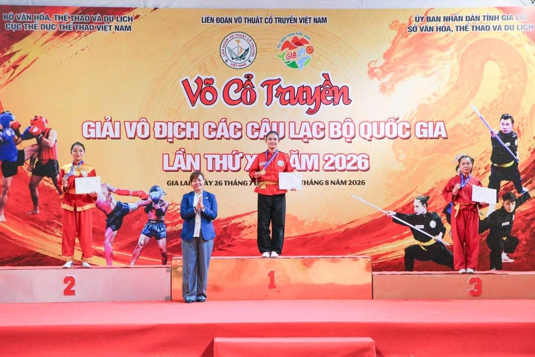 NHỮNG VÌ SAO TINH TÚ LUÔN LỰA CHỌN MÀN ĐÊM ĐỂ TOẢ SÁNG — hình 58
