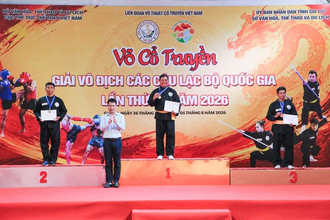 NHỮNG VÌ SAO TINH TÚ LUÔN LỰA CHỌN MÀN ĐÊM ĐỂ TOẢ SÁNG — hình 59