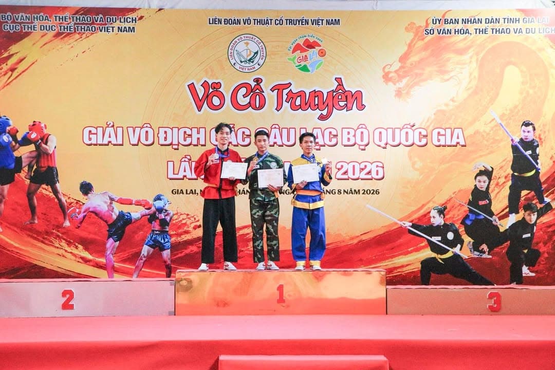 NHỮNG VÌ SAO TINH TÚ LUÔN LỰA CHỌN MÀN ĐÊM ĐỂ TOẢ SÁNG — hình 65