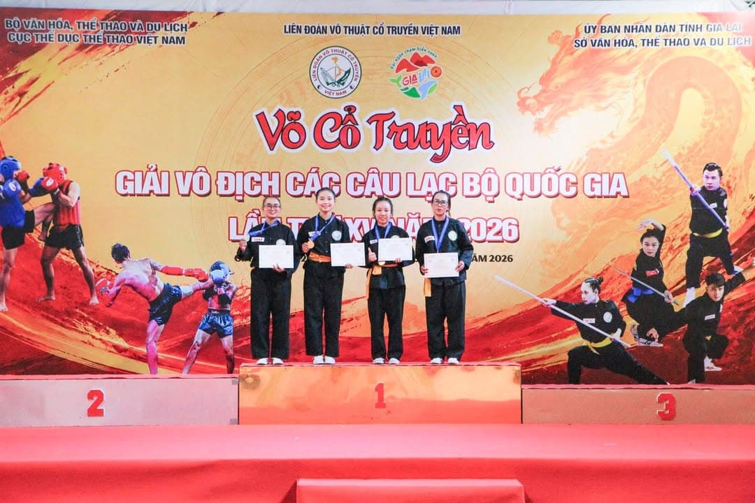 NHỮNG VÌ SAO TINH TÚ LUÔN LỰA CHỌN MÀN ĐÊM ĐỂ TOẢ SÁNG — hình 67