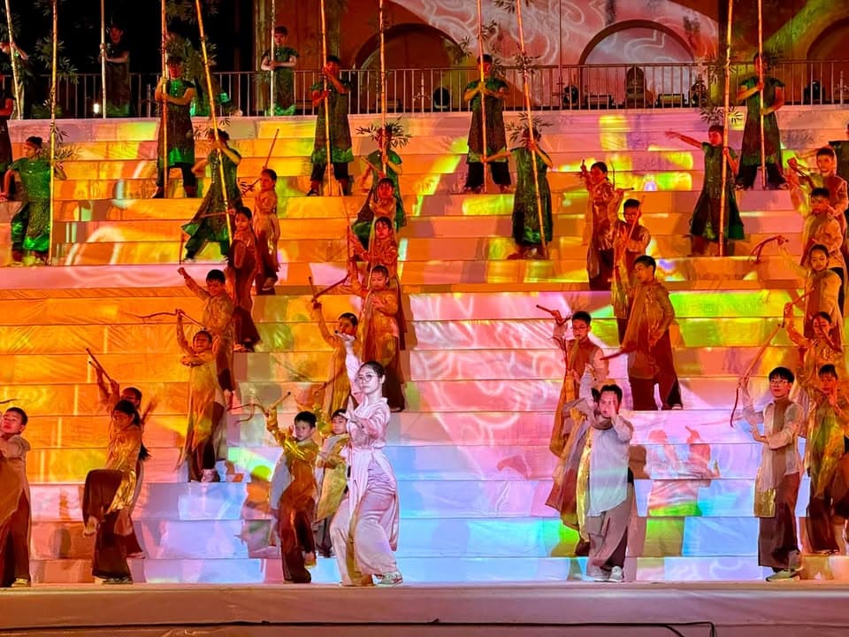 ĐÊM TỔNG DUYỆT DƯỚI MƯA – HÀO KHÍ SẴN SÀNG CHO ĐÊM KHAI MẠC FESTIVAL VÕ THUẬT QUỐC TẾ H… — hình 4