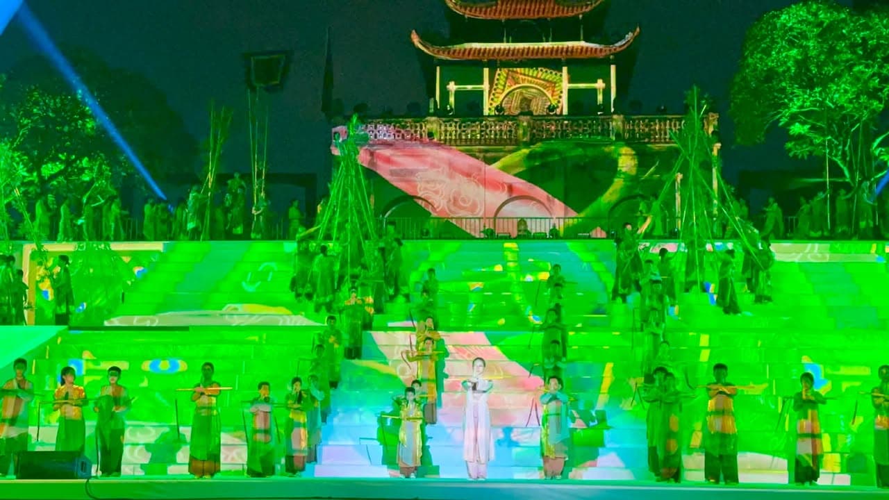 ĐÊM TỔNG DUYỆT DƯỚI MƯA – HÀO KHÍ SẴN SÀNG CHO ĐÊM KHAI MẠC FESTIVAL VÕ THUẬT QUỐC TẾ H… — hình 17