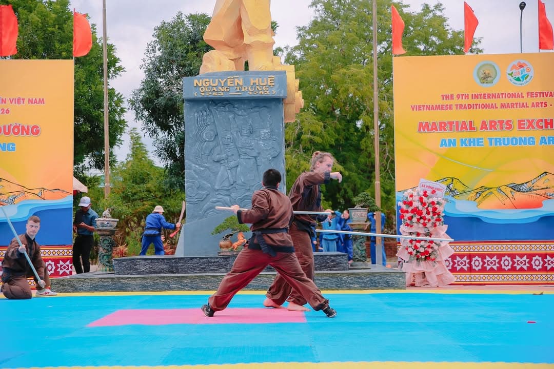 HÀO KHÍ TÂY SƠN VANG VỌNG TẠI AN KHÊ TRƯỜNG — hình 29