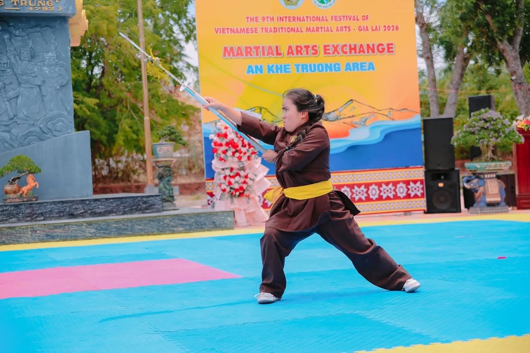 HÀO KHÍ TÂY SƠN VANG VỌNG TẠI AN KHÊ TRƯỜNG — hình 52
