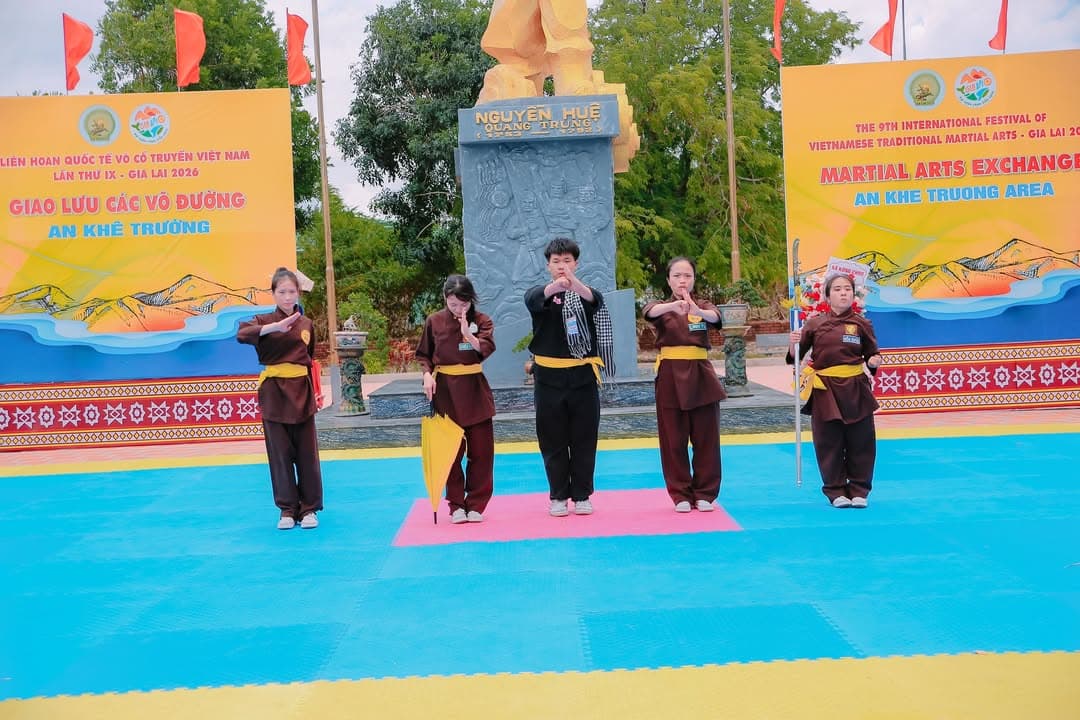 HÀO KHÍ TÂY SƠN VANG VỌNG TẠI AN KHÊ TRƯỜNG — hình 59
