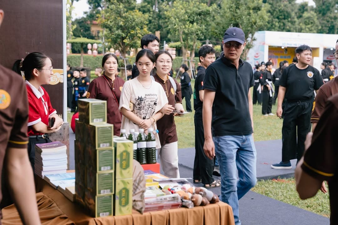 GIAN HÀNG TRIỂN LÃM - NƠI GẮN KẾT MỌI NGƯỜI — hình 41