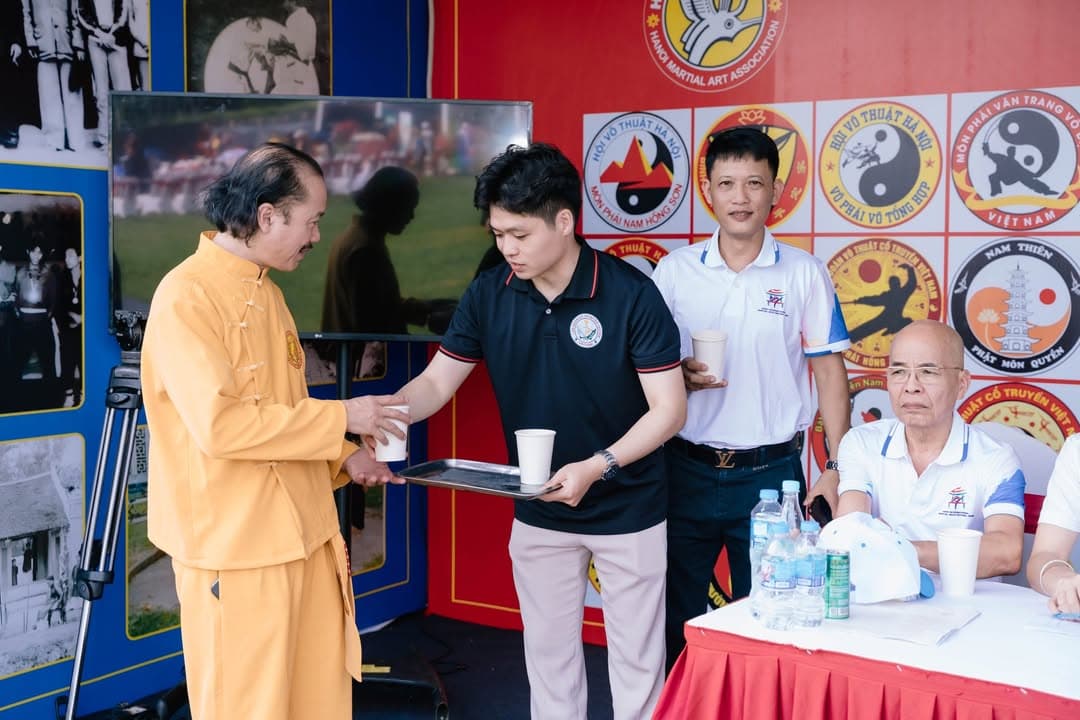 GIAN HÀNG TRIỂN LÃM - NƠI GẮN KẾT MỌI NGƯỜI — hình 51