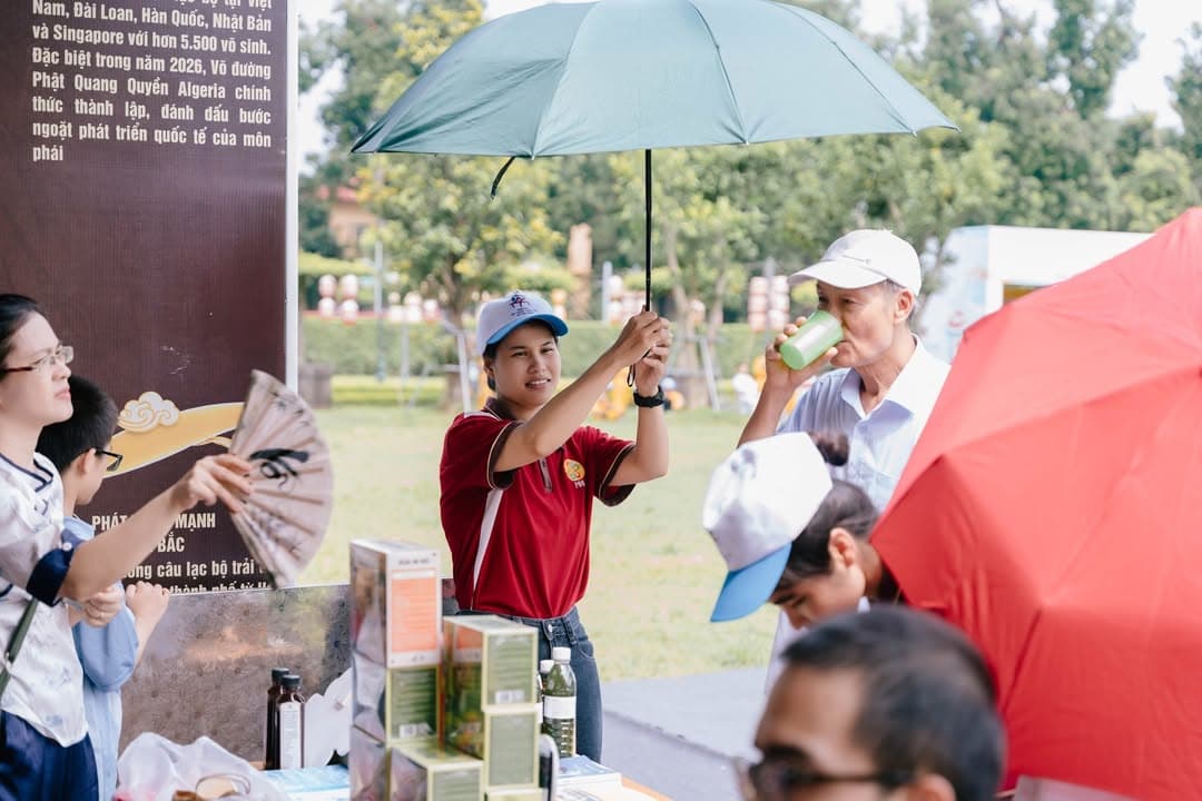 GIAN HÀNG TRIỂN LÃM - NƠI GẮN KẾT MỌI NGƯỜI — hình 62