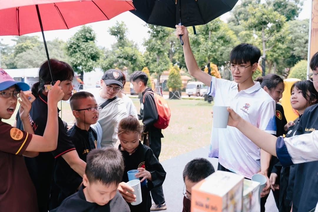 GIAN HÀNG TRIỂN LÃM - NƠI GẮN KẾT MỌI NGƯỜI — hình 72