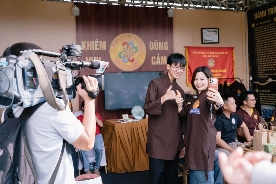 GIAN HÀNG TRIỂN LÃM - NƠI GẮN KẾT MỌI NGƯỜI — hình 74