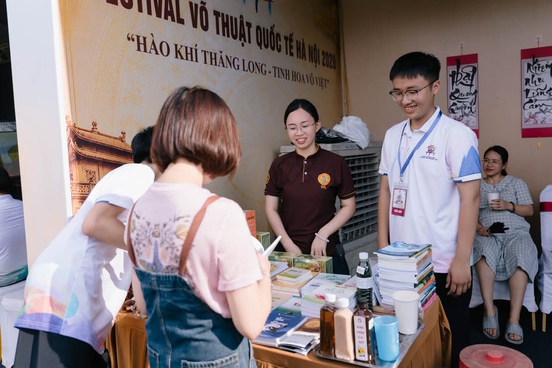GIAN HÀNG TRIỂN LÃM - NƠI GẮN KẾT MỌI NGƯỜI — hình 75