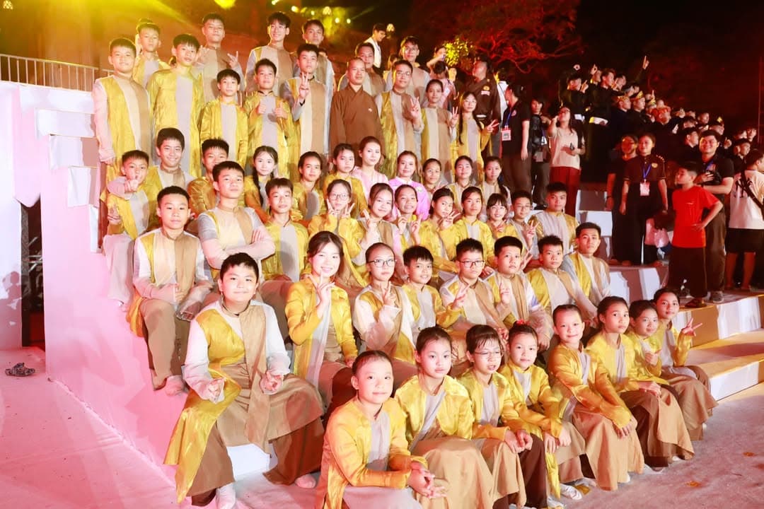 Xin gửi lại nơi đây những kỷ niệm — hình 9