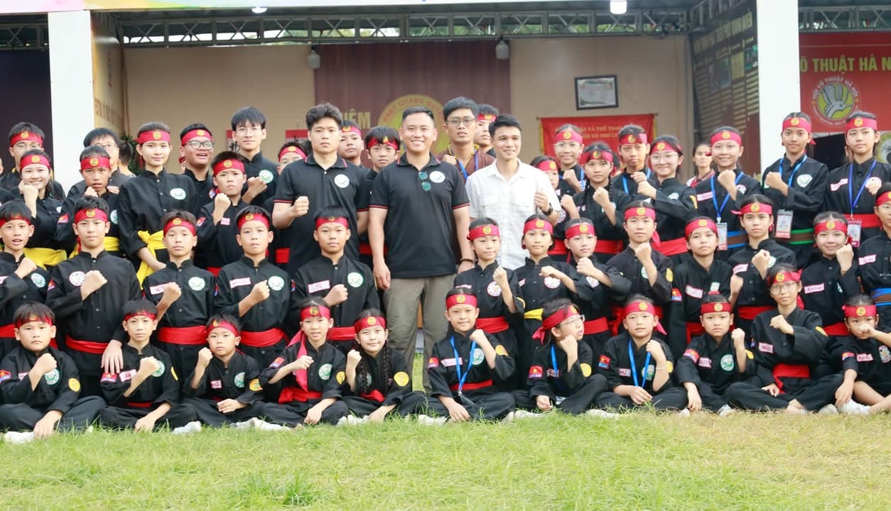 Xin gửi lại nơi đây những kỷ niệm — hình 12