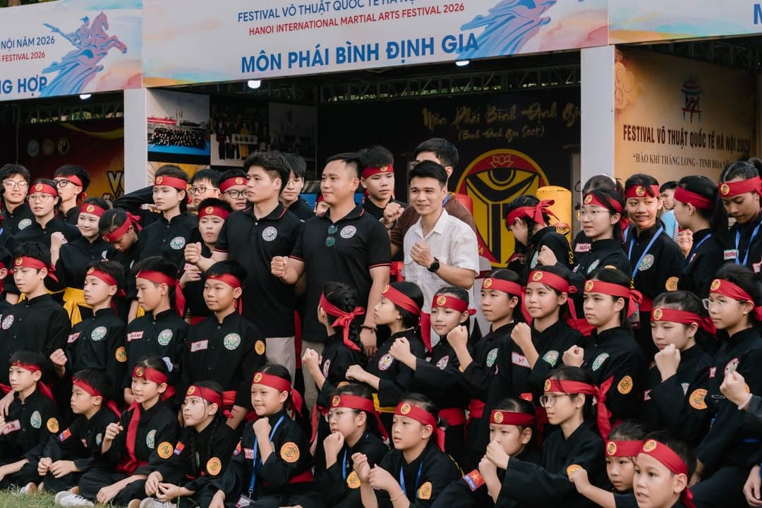 Xin gửi lại nơi đây những kỷ niệm — hình 23