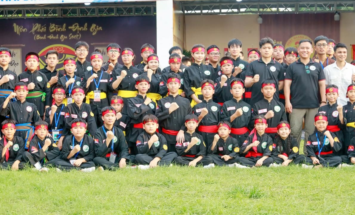 BIỂU DIỄN — hình 77